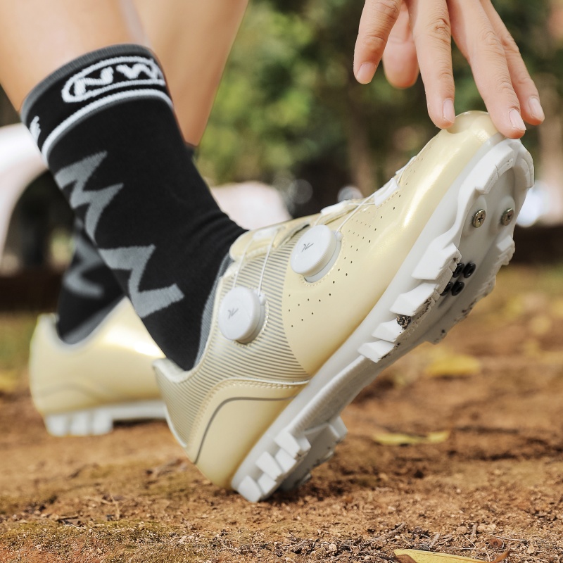 Men's road mountain bike ridin - Cycling Shoes For Commute review and price